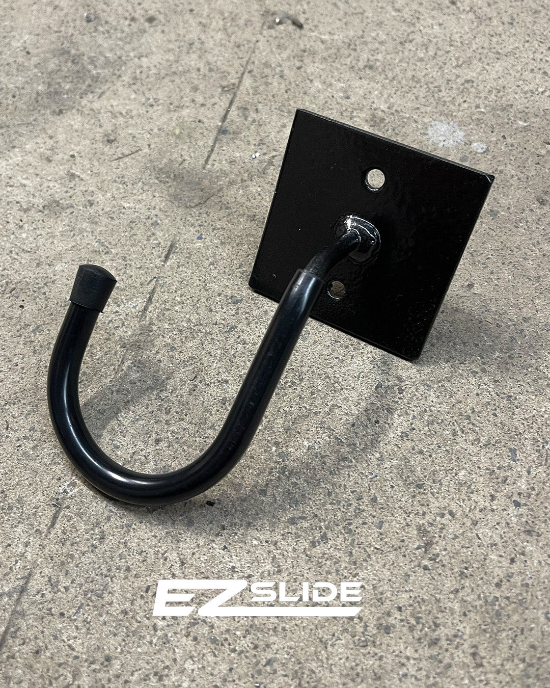 Angled hooks to suit Milwaukee skins